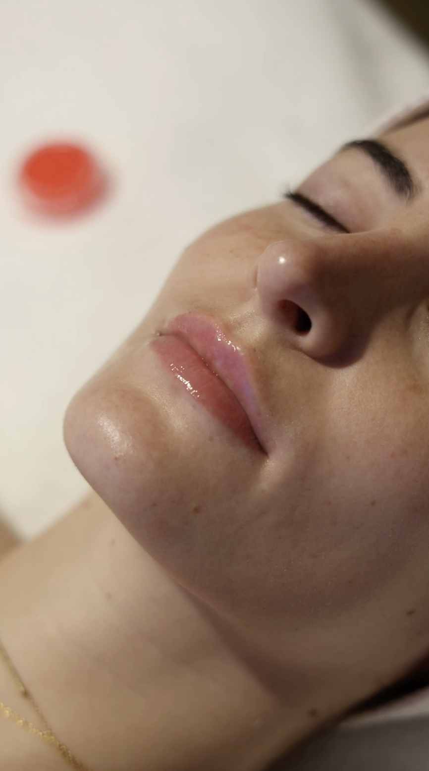 Hydra Face: Limpieza Hidratación Facial + Hidra Lips